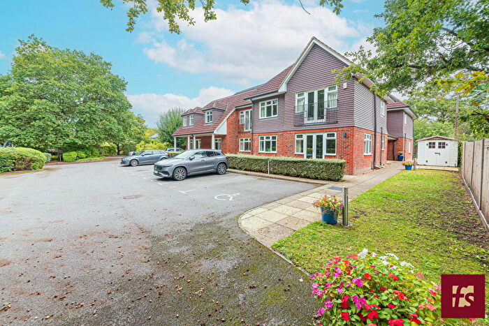 2 Bedroom Apartment To Rent In St Sebastians Court, Nine Mile Ride, Wokingham, Berkshire, RG40