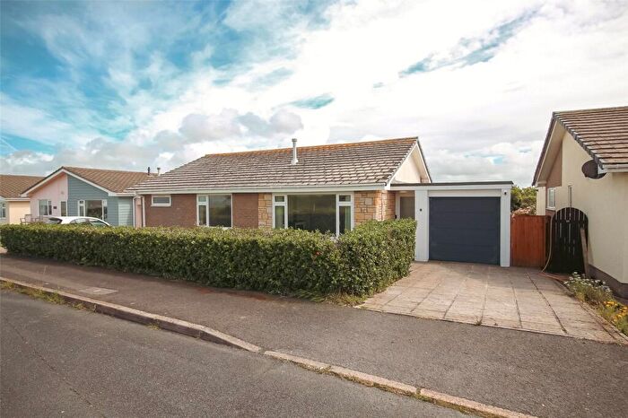 2 Bedroom Bungalow For Sale In Riversmeet, Appledore, Bideford, EX39