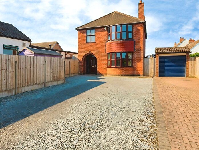 3 Bedroom Detached House For Sale In Queens Street, Measham, Swadlincote, Leicestershire, DE12