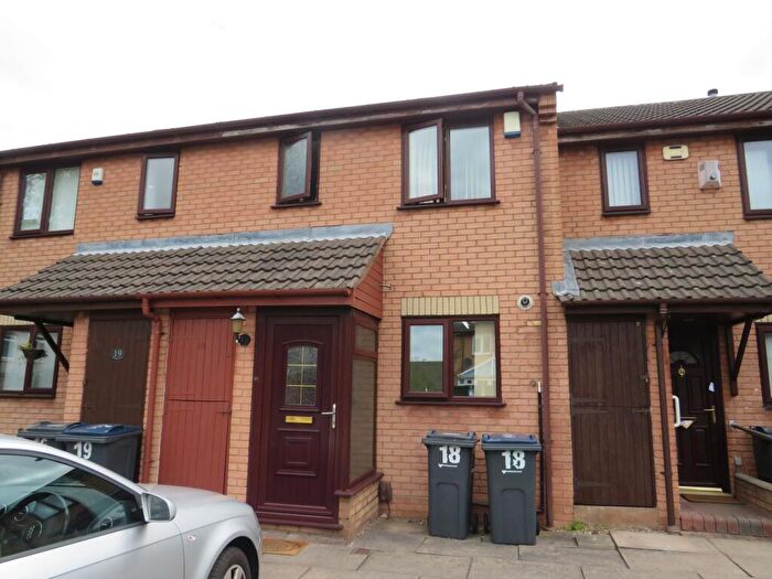 2 Bedroom Detached House To Rent In Hill Bank Drive, Birmingham, B33