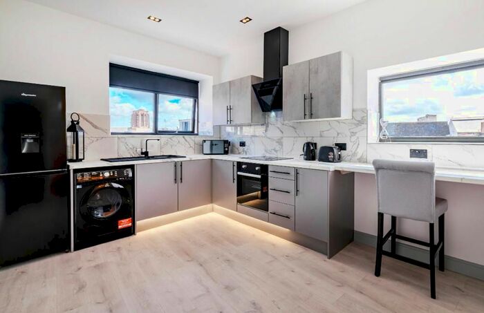 1 Bedroom Flat To Rent In Claughton Street, St. Helens, WA10