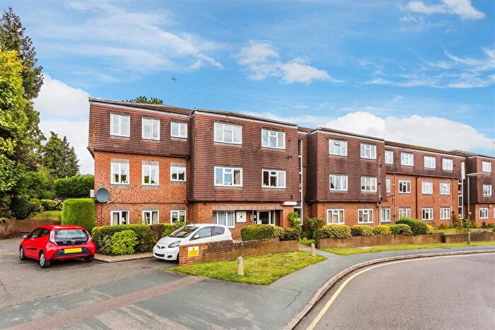 2 Bedroom Retirement Property To Rent In Beatrice Road, Oxted, RH8