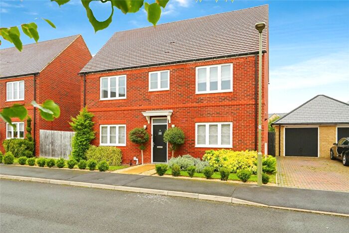 4 Bedroom Detached House For Sale In Bampton, Oxfordshire, OX18
