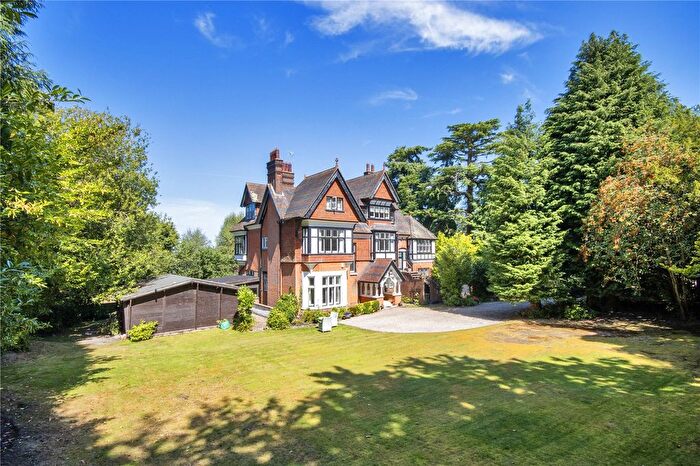 4 Bedroom Detached House For Sale In Broadwater Down, Tunbridge Wells, Kent, TN2