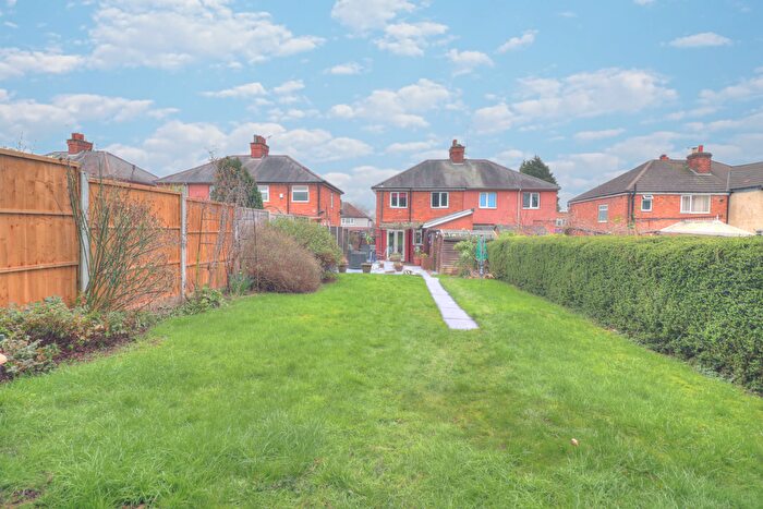 3 Bedroom Semi-detached House For Sale In Wanlip Lane, Birstall, Leicester, LE4