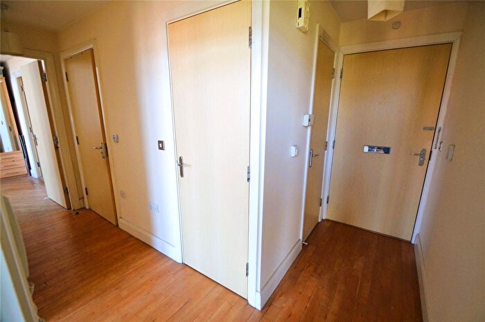 2 Bedroom Flat To Rent In Bath Row, Birmingham, West Midlands, B15