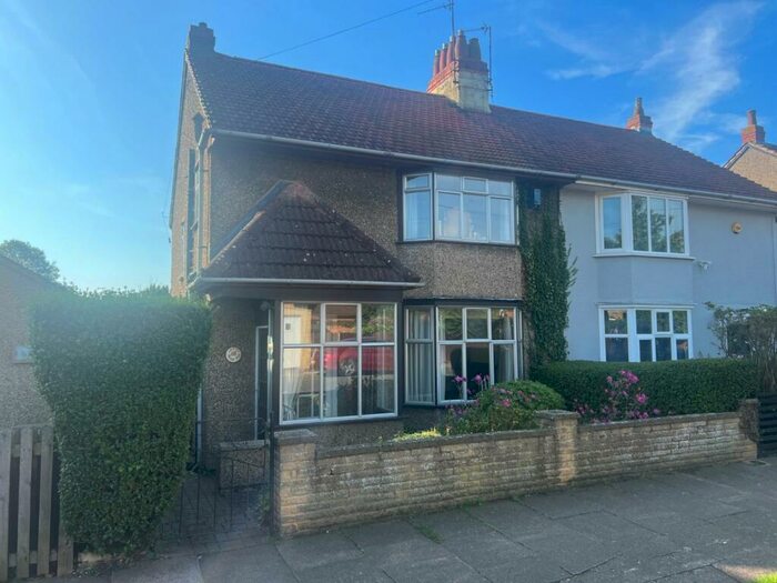 3 Bedroom Semi-Detached House For Sale In Weston Way, Weston Favell, Northampton, NN3