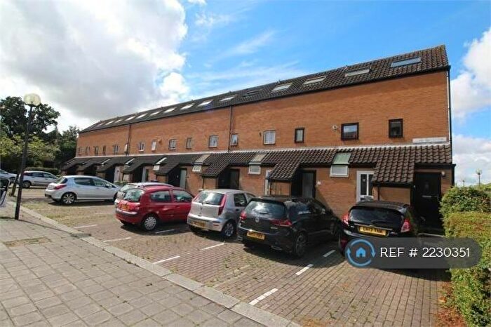 1 Bedroom Maisonette To Rent In North Twelfth Street, Milton Keynes, MK9