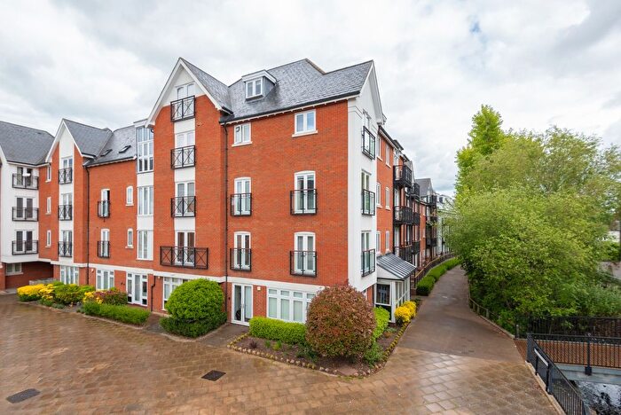 3 Bedroom Flat To Rent In Great Stour Mews, Canterbury, CT1
