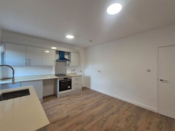 1 Bedroom House To Rent In Load Street, Bewdley, DY12