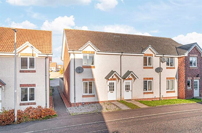 2 Bedroom End Of Terrace House For Sale In Swift Street, Dunfermline, KY11