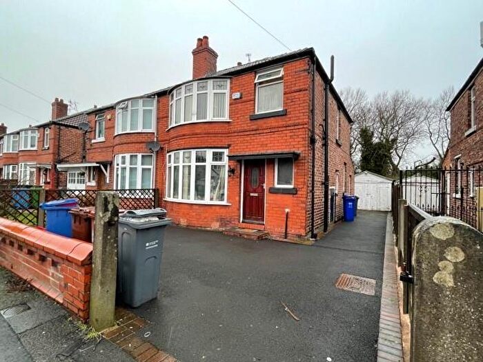 3 Bedroom Private Halls To Rent In Mornington Crescent, Fallowfield, Manchester, M14