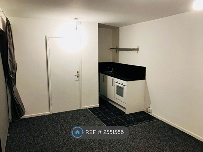 Studio To Rent In School Street, Willenhall, WV13