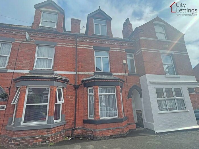 3 Bedroom Terraced House To Rent In Trent Road, Nottingham, NG2