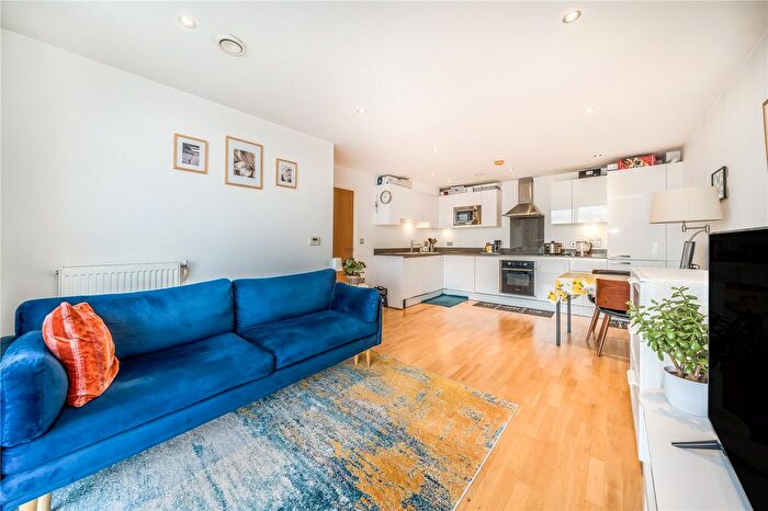 1 Bedroom Flat To Rent In Jubilee Court, Victoria Parade, London, SE10