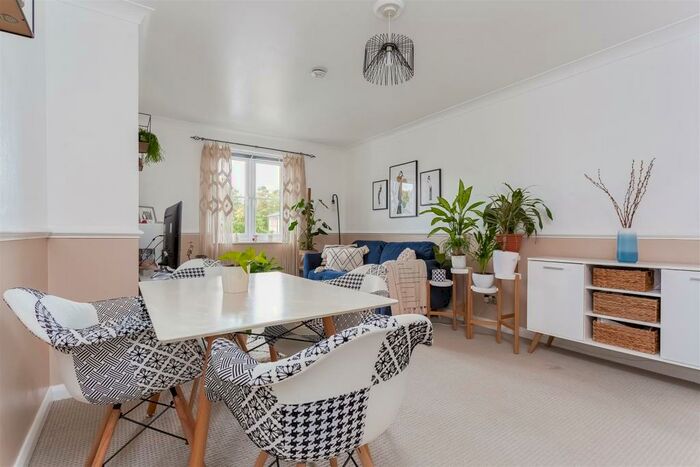 1 Bedroom Apartment To Rent In Sutton, SM2