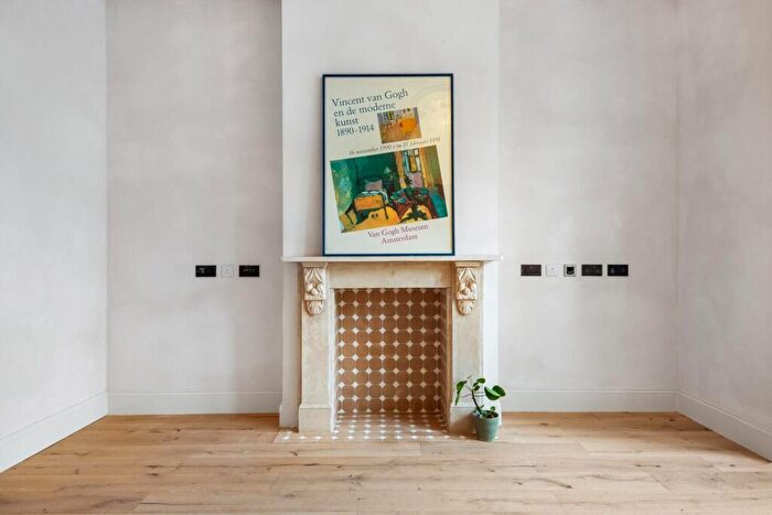 4 Bedroom House To Rent In Fox Hill Gardens, Crystal Palace, London, SE19