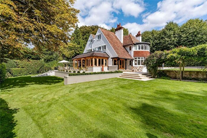 7 Bedroom Detached House For Sale In Park View Road, Woldingham, CR3