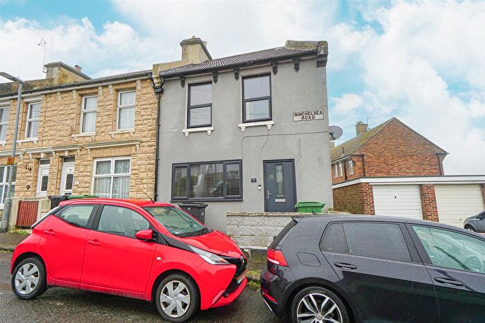 3 Bedroom End Terrace House For Sale In Winchelsea Road, Hastings, TN35