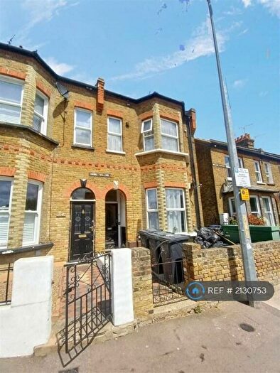 2 Bedroom Flat To Rent In Kings Road, Herne Bay, CT6