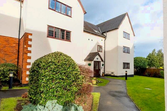 2 Bedroom Apartment To Rent In Bishop's Stortford, CM23