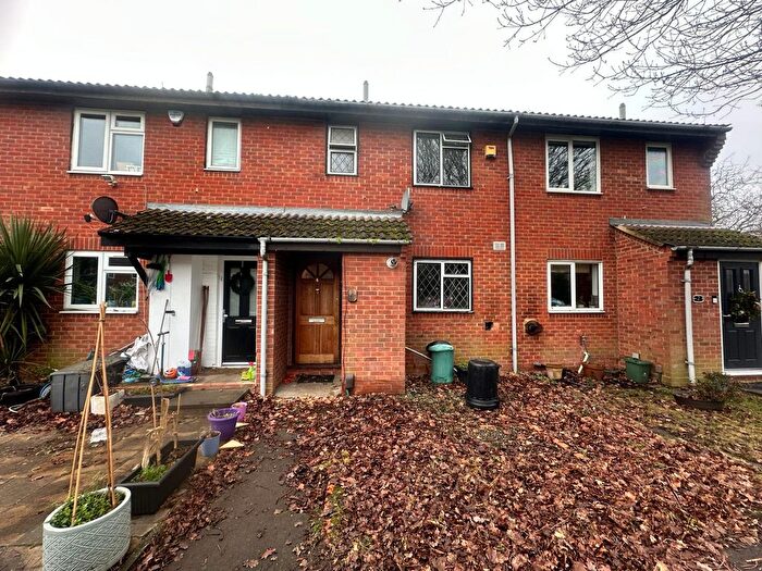 2 Bedroom Terraced House To Rent In Tanglewood Close, Hillingdon, UB10