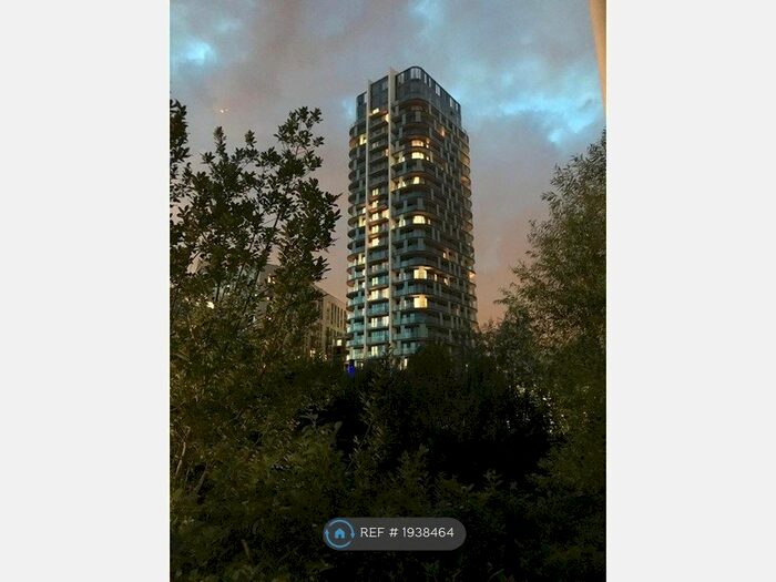 2 Bedroom Flat To Rent In Sienna Alto, London, SE13