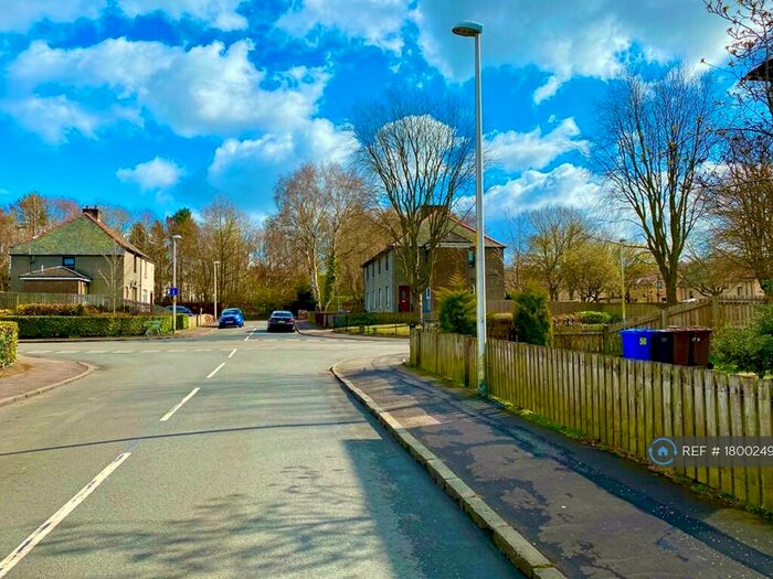 2 Bedroom Flat To Rent In Lothian Street, Bathgate, EH48