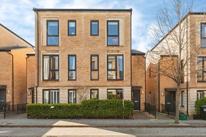 4 Bedroom Semi Detached House For Sale In Mulberry Way, Bath, BA2