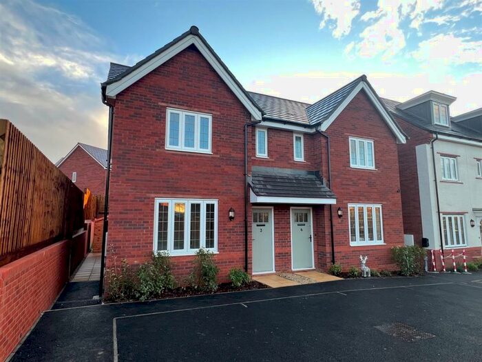 3 Bedroom Semi-Detached House To Rent In Cinnabar Grove, Roman Road, Bobblestock, Hereford, HR4