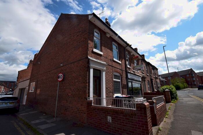 2 Bedroom Terraced House To Rent In Sealand Road, Chester, CH1