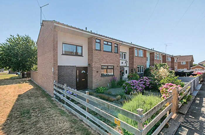 2 Bedroom End Of Terrace House For Sale In Melbourne Road, Blacon, Chester, CH1