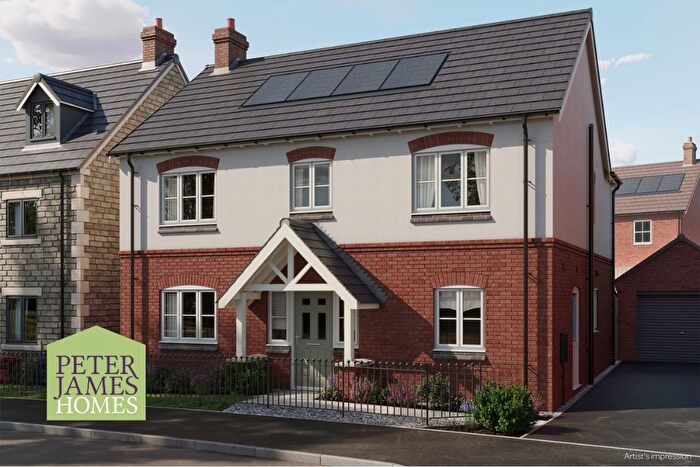 4 Bedroom Detached House For Sale In Coventry Lane, Bramcote, Nottingham, NG9