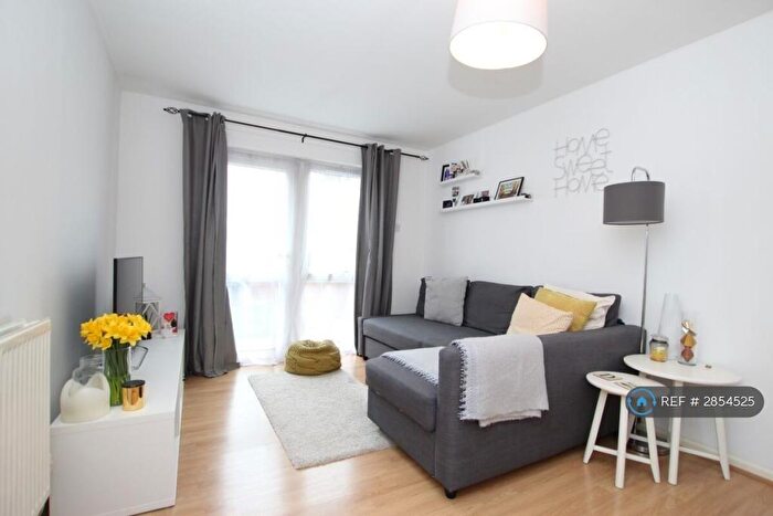 1 Bedroom Semi Detached House To Rent In Shernhall Street, London, E17