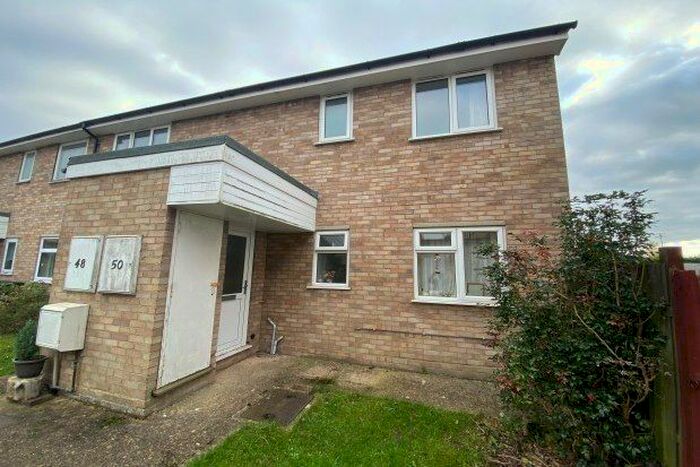 2 Bedroom Flat To Rent In Great Shelford, Cambridge CB22
