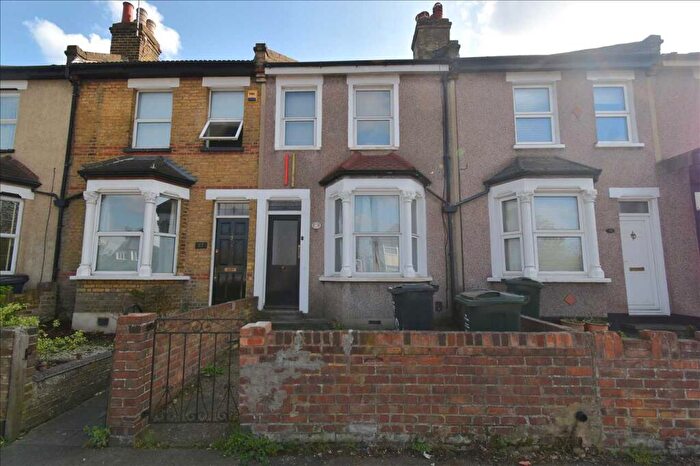 3 Bedroom House To Rent In Dartford Road, Dartford, DA1