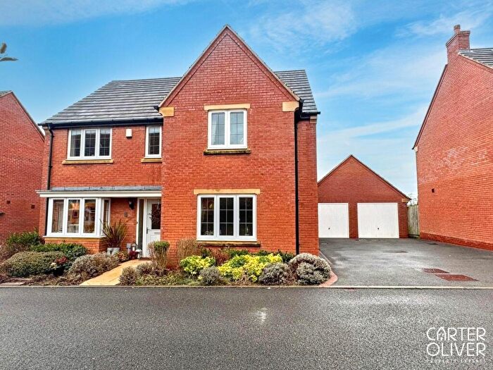 4 Bedroom Detached House For Sale In Buttercup Close, Lutterworth, LE17