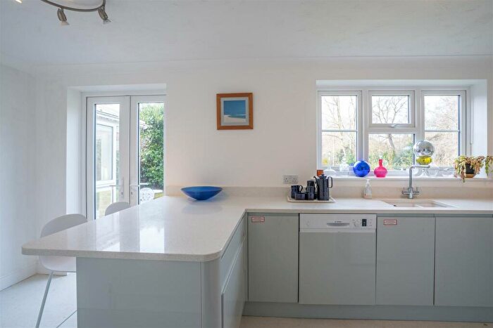 4 Bedroom Detached House For Sale In Peasenhall Road, Walpole, Halesworth, IP19