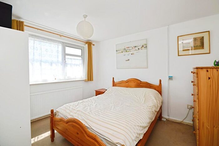 3 Bedroom Terraced House For Sale In Whitchurch Lane, Whitchurch, Bristol, BS14