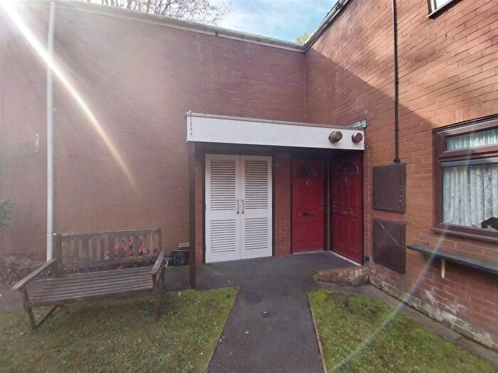 1 Bedroom Flat To Rent In Devon Close, Handsworth Wood, Birmingham, B20