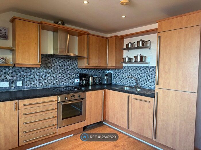 1 Bedroom Flat To Rent In St. Michaels Court, Swinton, Manchester, M27