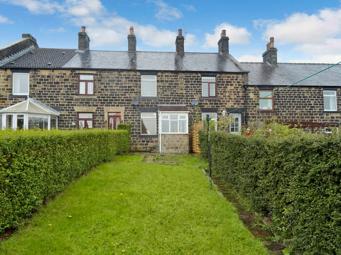 2 Bedroom Cottage To Rent In Spring Grove, Huthwaite Lane, Thurgoland, S35