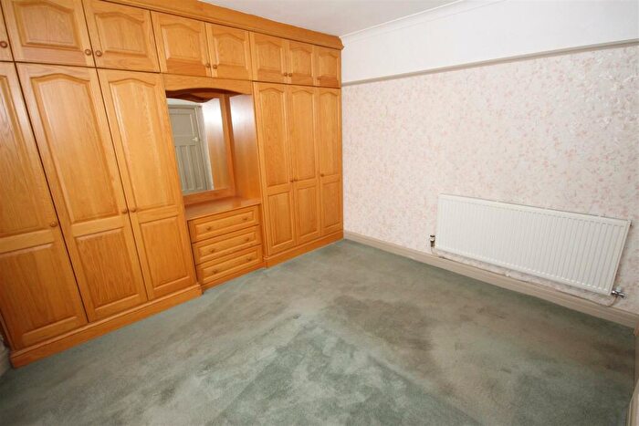 2 Bedroom Semi-Detached Bungalow For Sale In Tyn-Y-Parc Road, Rhiwbina, Cardiff, CF14