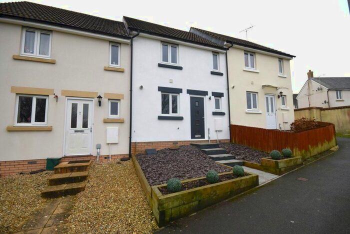 2 Bedroom Property To Rent In Biddiblack Way, Bideford, Devon, EX39