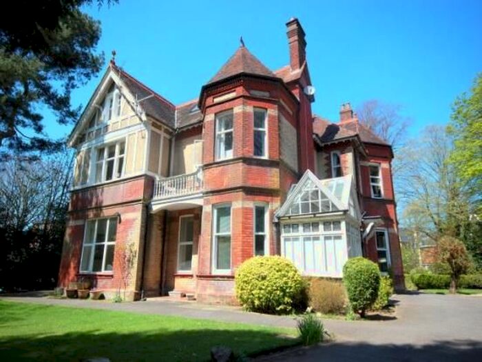 1 Bedroom Flat To Rent In Cavindish Place, Bourneouth, BH1