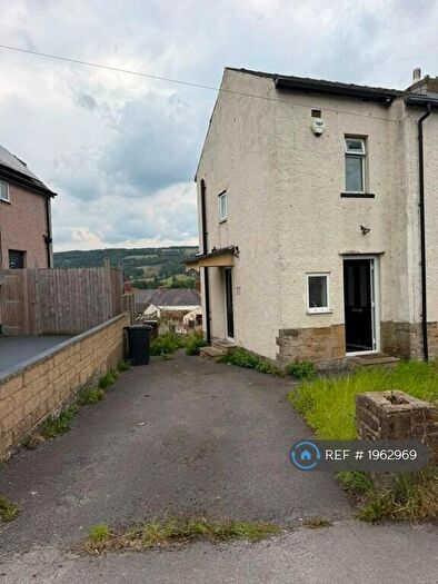 2 Bedroom Semi Detached House To Rent In Cliffe Crescent, Keighley, BD20