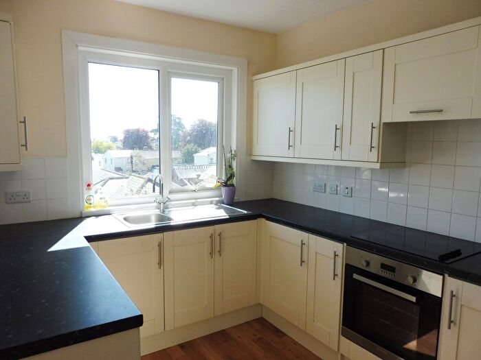 1 Bedroom Flat To Rent In Winner Street, Paignton, TQ3