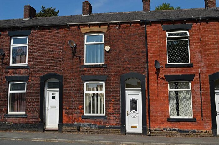 2 Bedroom Terraced House To Rent In Hollins Road, Hollins, Oldham, OL8