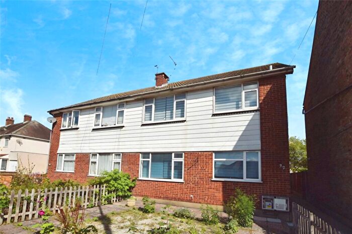 1 Bedroom Maisonette To Rent In Chadwell Heath Lane, Chadwell Heath, Romford, RM6