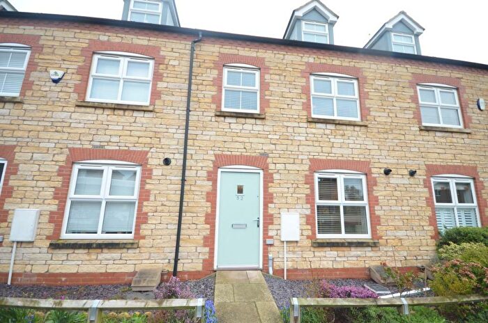 3 Bedroom Terraced House To Rent In Cranford Road, Burton Latimer, NN15